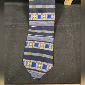 Vintage Sabatini Geometric Pattern Blue and Green Men's Tie Used Great Shape
